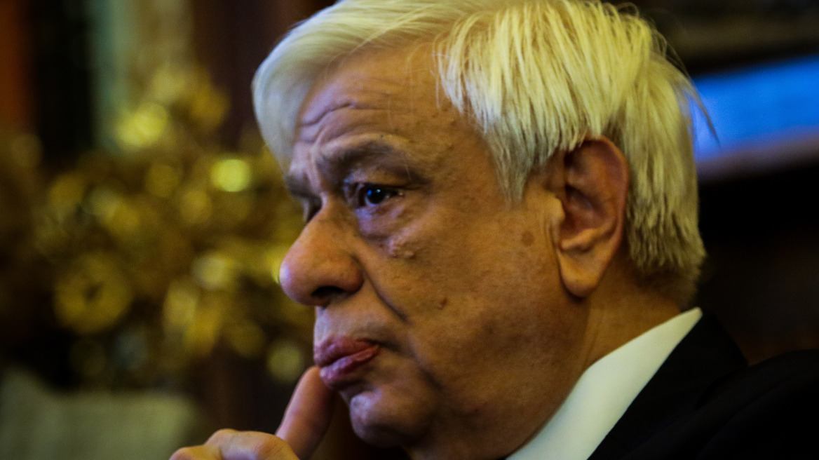 Επικοινωνία Παυλόπουλου με τη σύζυγο του αδικοχαμένου επισμηναγού Νικολάου Βασιλείου 