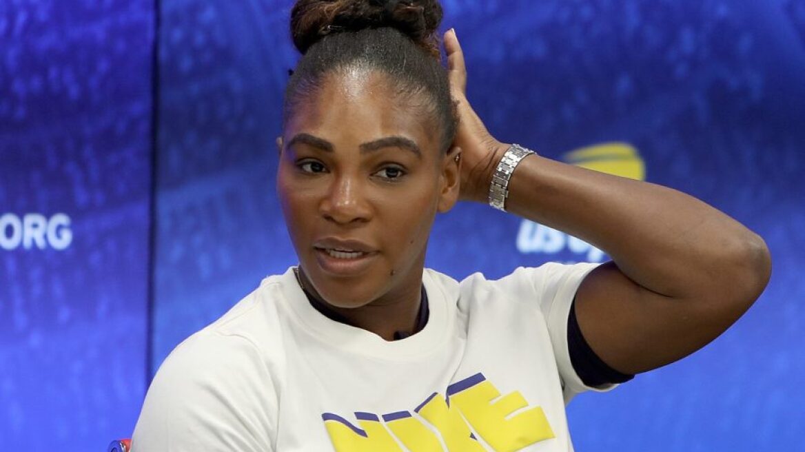 Ρόκαρε το look: H Serena Williams φόρεσε μια tutu φούστα για να παίξει τένις 