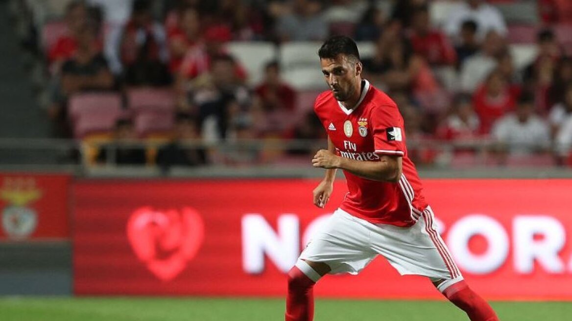 H Ράγιο Βαγεκάνο zήτησε δανεικό τον Σάμαρη 