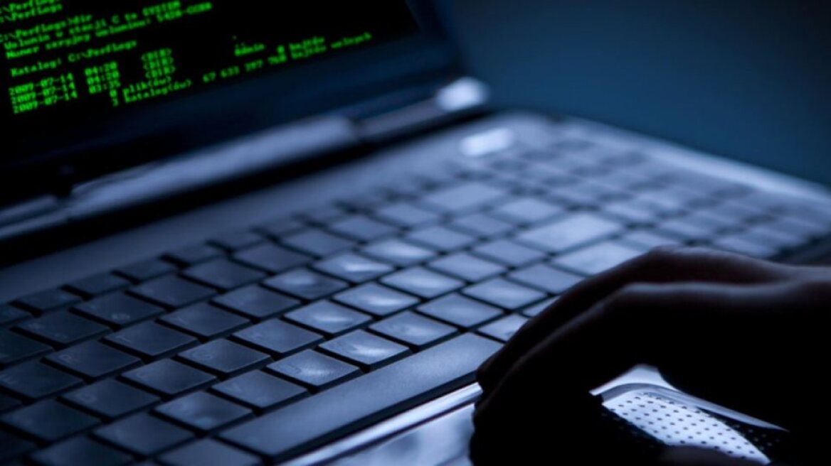 Ρωσία: «Μπλόκο» σε 14.000 ιστοσελίδες που προέτρεπαν σε αυτοκτονία