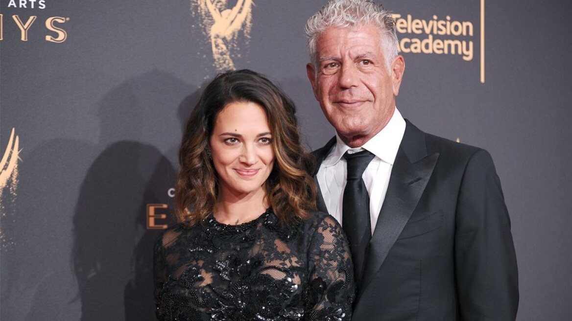 Νέο «χτύπημα» για την Αρτζέντο: To CNN απέσυρε επεισόδια της εκπομπής του Μπουρντέν όπου εμφανίζεται