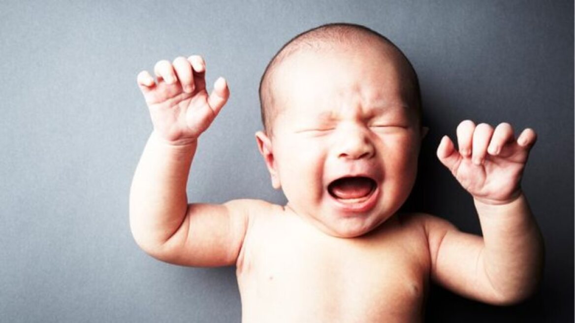 Γαλλία: Εκτός γάμου το 60% των μωρών που γεννήθηκαν πέρυσι