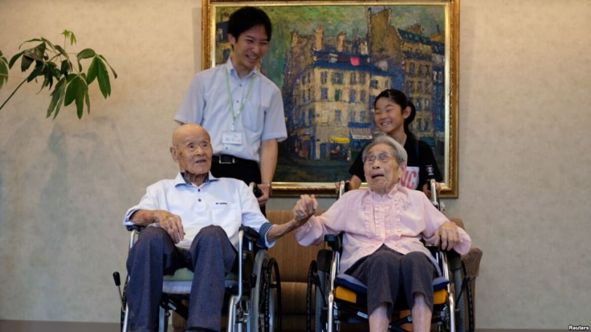 Γάμος για Γκίνες: Ζευγάρι είναι παντρεμένο 81 χρόνια και αποκαλύπτει πώς... άντεξε 