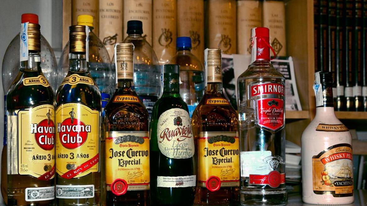 Ζευγάρι είχε ρημάξει τα ποτά από σούπερ μάρκετ της Καβάλας