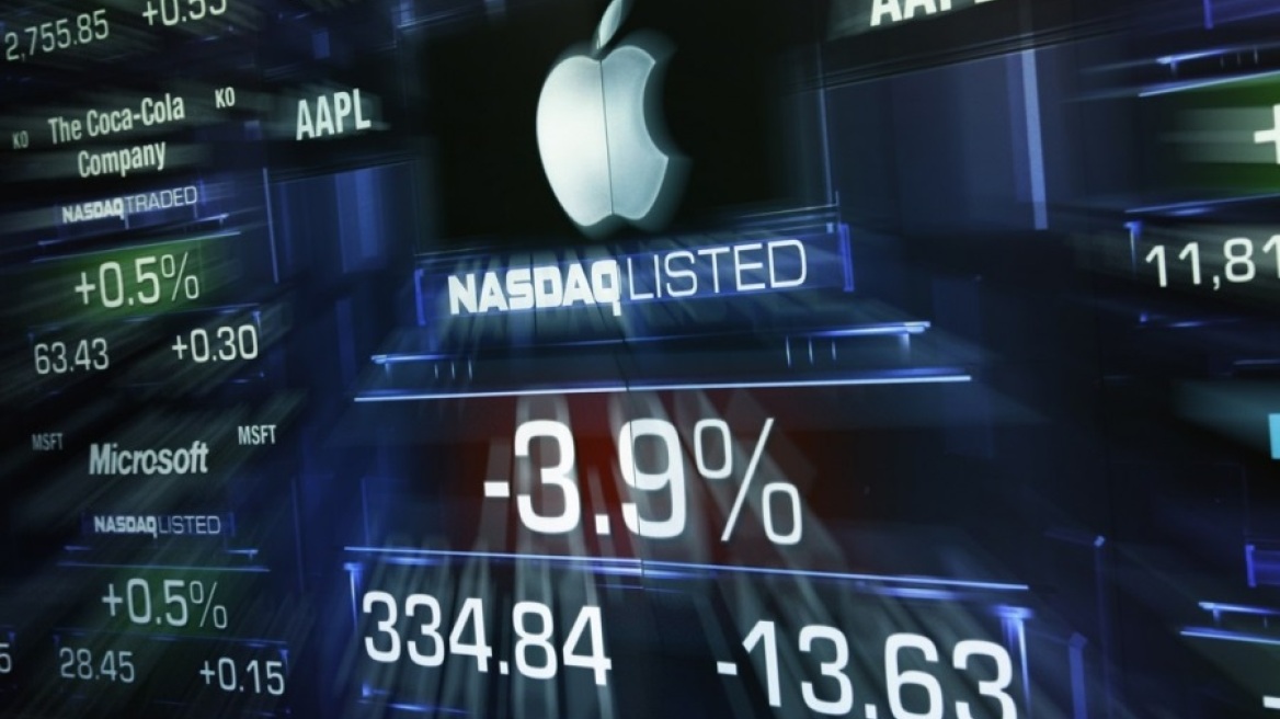 Πλήγμα για Apple οι νέοι δασμοί Τραμπ - Βουτιά στη Wall Street
