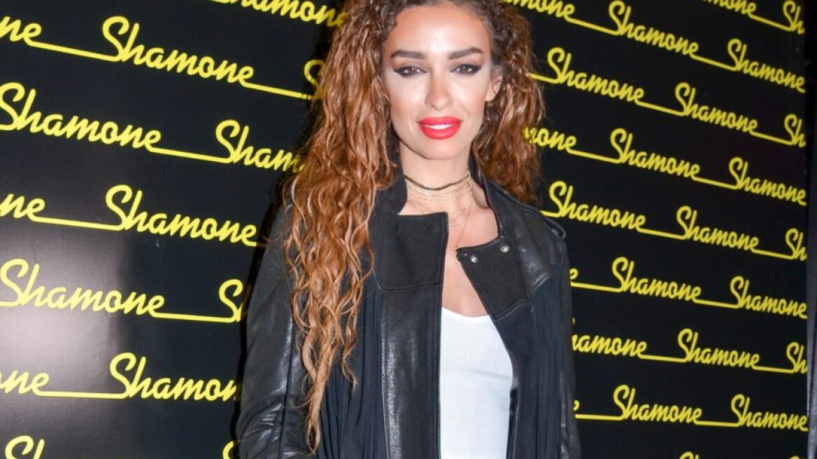 H Ελένη Φουρέιρα αρετουσάριστη: Ένας άλλος άνθρωπος 