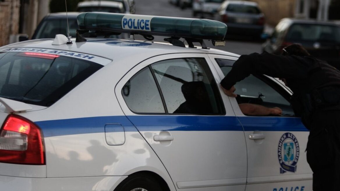 Κρήτη: Νεαρός ξάφριζε συστηματικά το ταμείο της δουλειάς του 