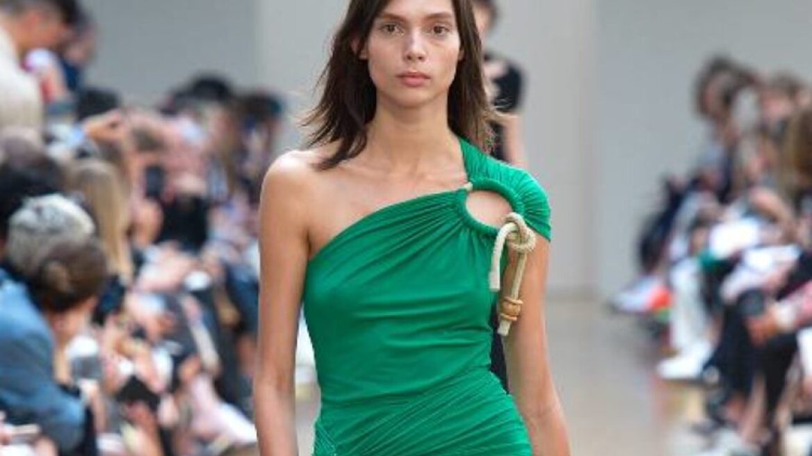 Αυτή είναι η επόμενη τάση στα φορέματα 