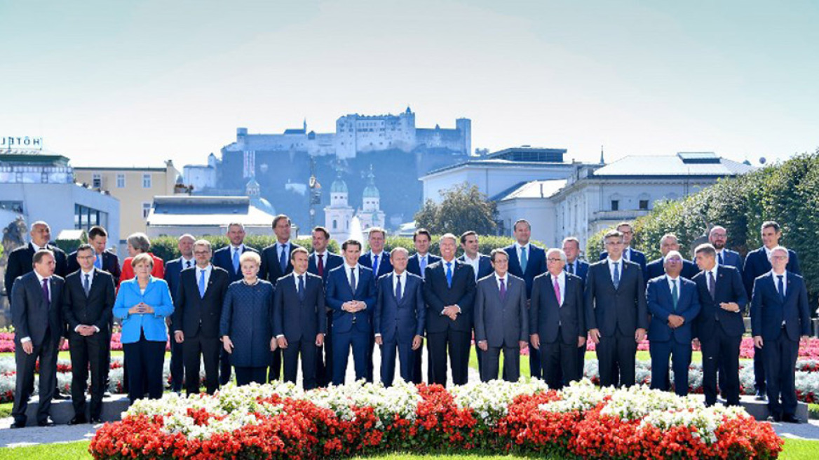 Η ΕΕ γυρίζει την πλάτη στη Μόρια - Καμία συμφωνία για το μεταναστευτικό