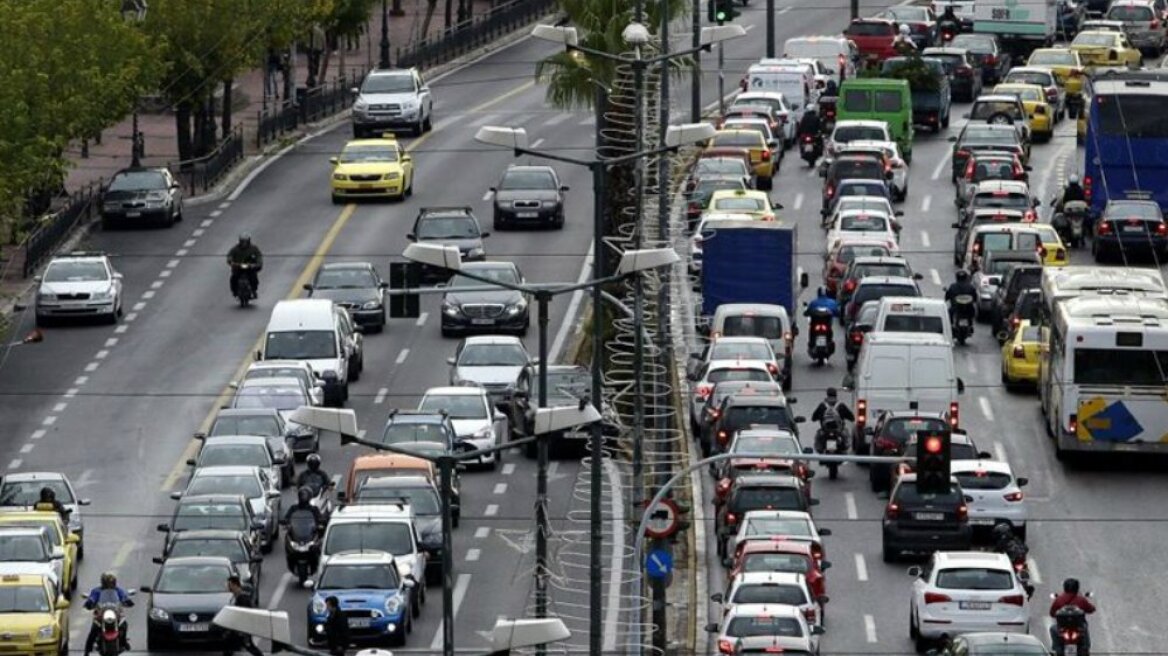 Τέλη κυκλοφορίας 2025 χωρίς παράταση - Πότε θα γίνει διπλάσιο το πρόστιμο