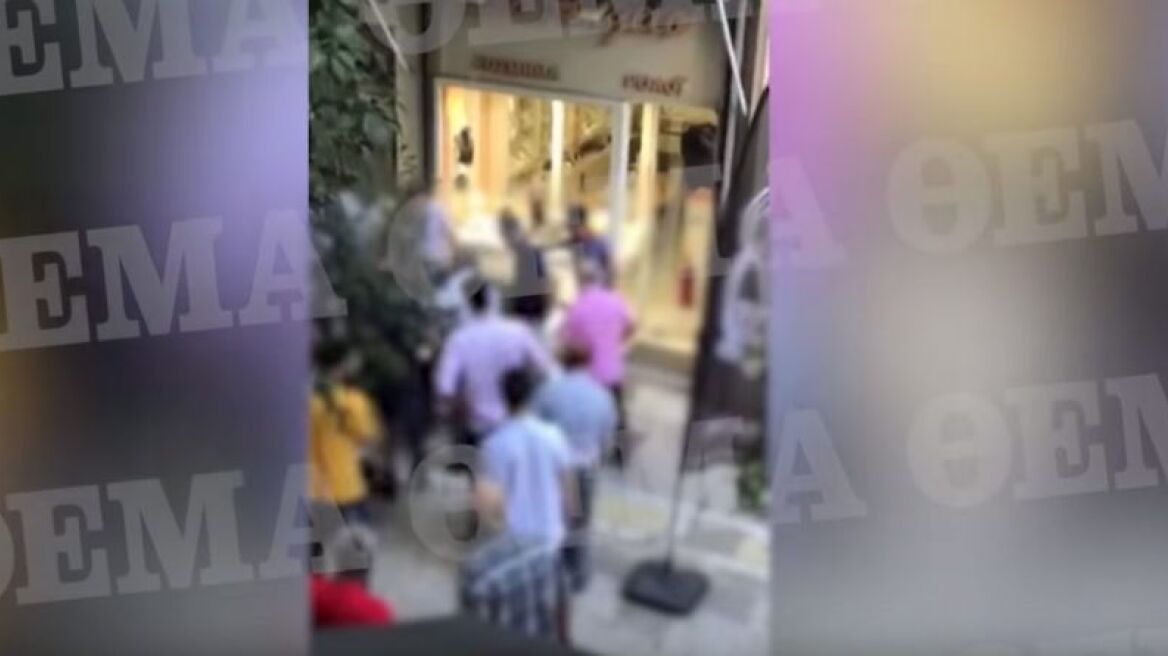 Τι είδαμε στο βίντεο από τη ληστεία στην Ομόνοια;