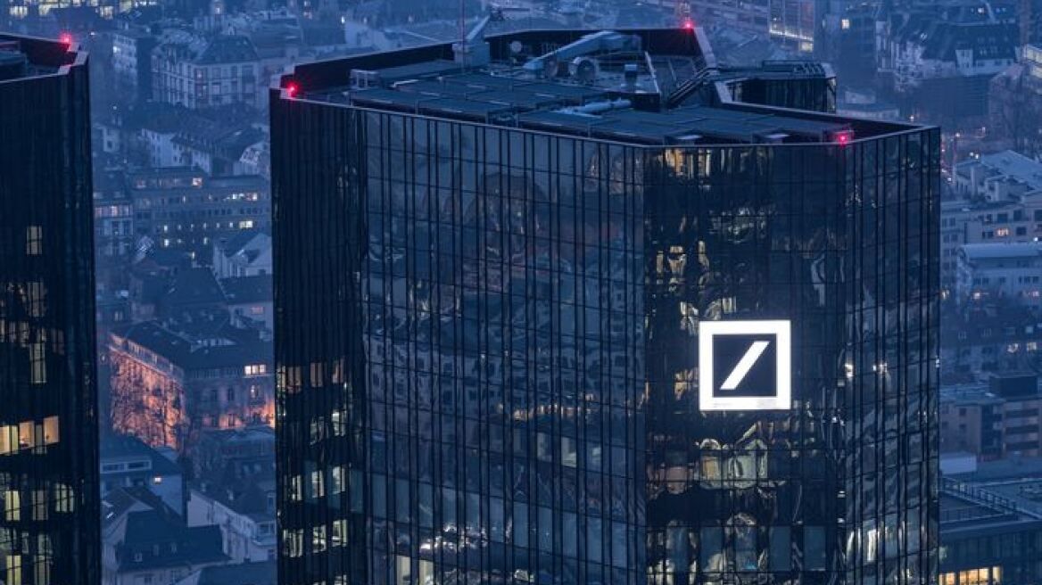 «Μυθοπλασία» τα περί συγχώνευσης με τη UBS, λέει η Deutsche Bank