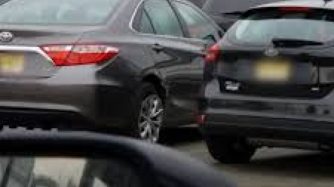 Βίντεο: Το χειρότερο ξεπαρκάρισμα όλων των εποχών!