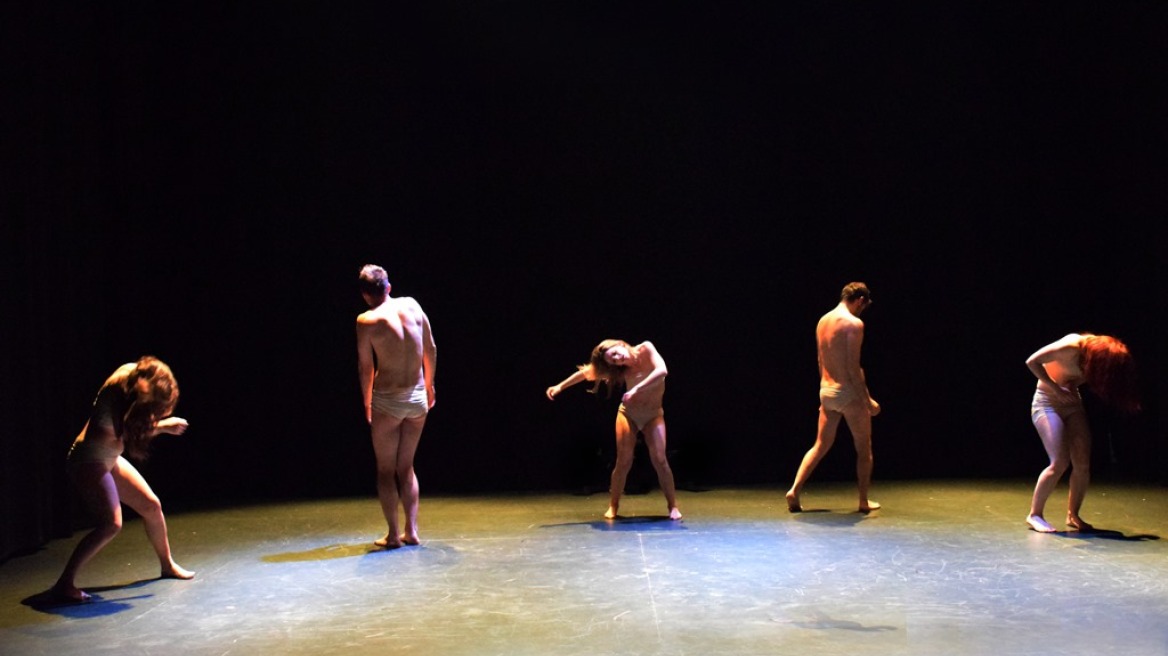 «Περί σώματος...» της Στέφανι Τσάκωνα στο OLVIO