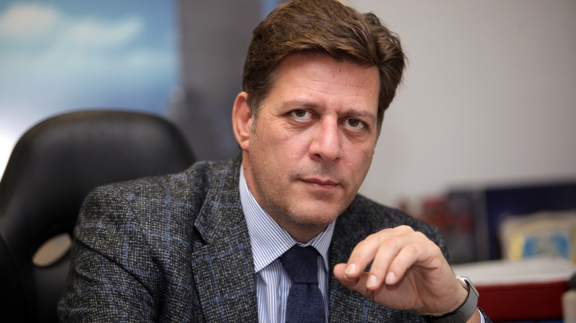 Βαρβιτσιώτης για το προσφυγικό: Η κυβέρνηση συνεχίζει να «κρύβει» πού έχουν πάει τα 1,6 δισ. ευρώ