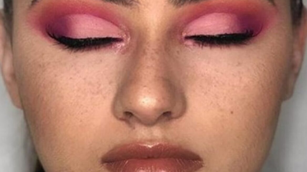 Αυτή είναι η απόχρωση σκιάς που πρέπει να έχεις στο φθινοπωρινό νεσεσέρ σου