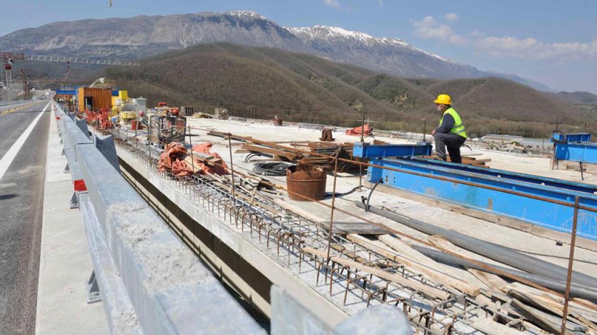 Στον όμιλο Καλογρίτσα το πρώτο τμήμα του δρόμου Πάτρα - Πύργος με απόφαση Σπίρτζη