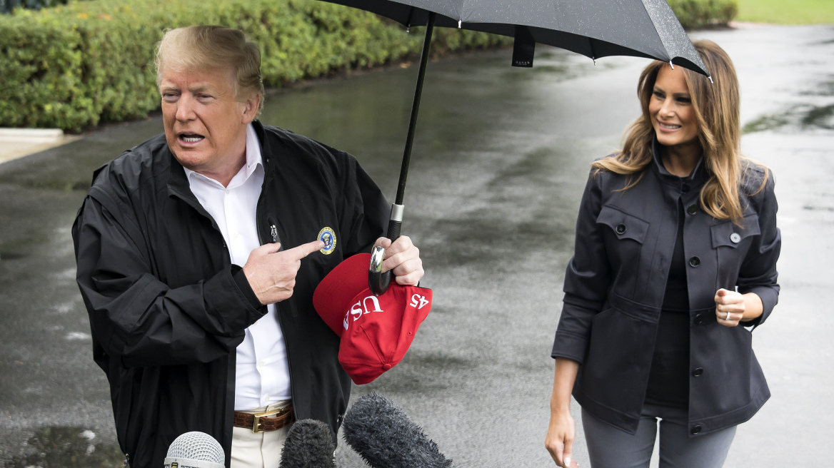 ΗΠΑ: Ντόναλντ και Μελάνια Τραμπ στη Φλόριντα μετά τον τυφώνα Michael