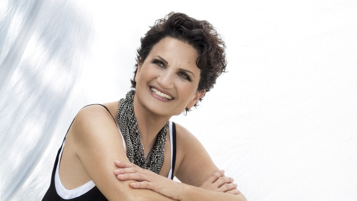 Άλκηστις Πρωτοψάλτη: Η φωτογραφία από το μακρινό 1979 και ο αγνώριστος Βασίλης Παπακωνσταντίνου 