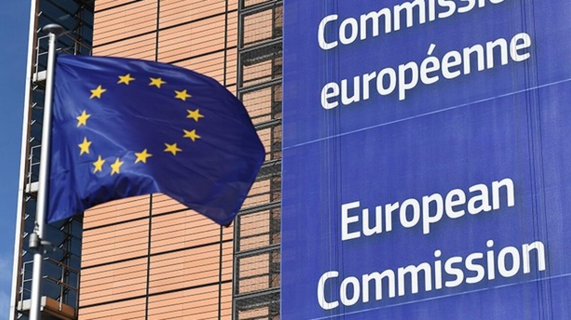 Η Ευρωπαϊκή Επιτροπή ζητά εξηγήσεις για τον προϋπολογισμό της Γαλλίας