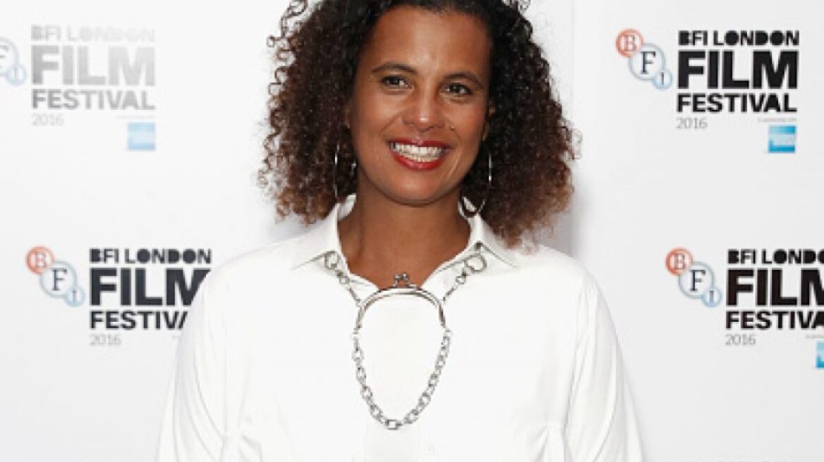 Η Neneh Cherry μόλις επέστρεψε με νέο άλμπουμ για την προσφυγική κρίση 