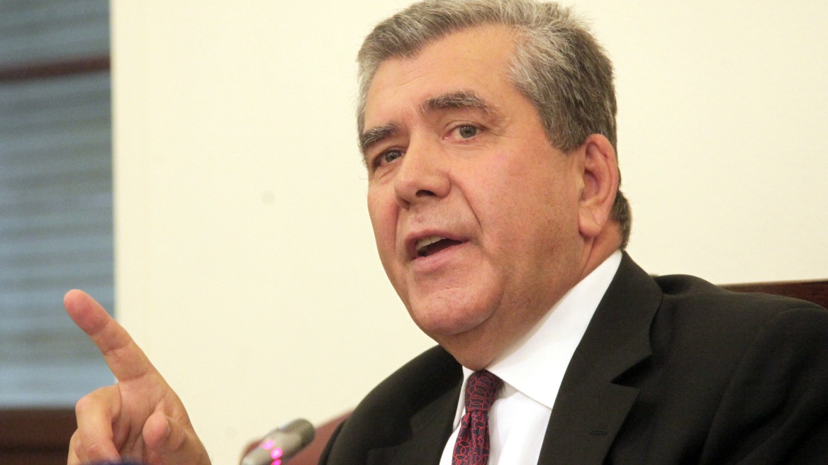 Μητρόπουλος στο ΘΕΜΑ 104,6: Η κυβέρνηση μπλοκάρει την επαναχορήγηση των δώρων στους συνταξιούχους