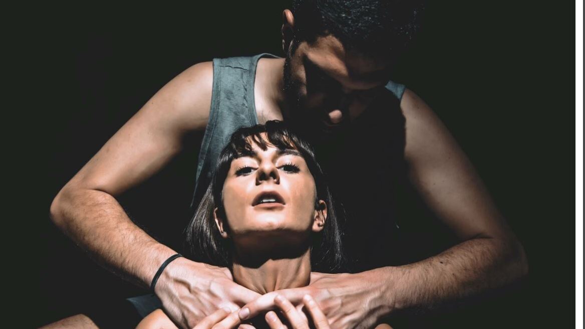 Το “Δενδρόσπιτο” στο θέατρο “Χυτήριο”