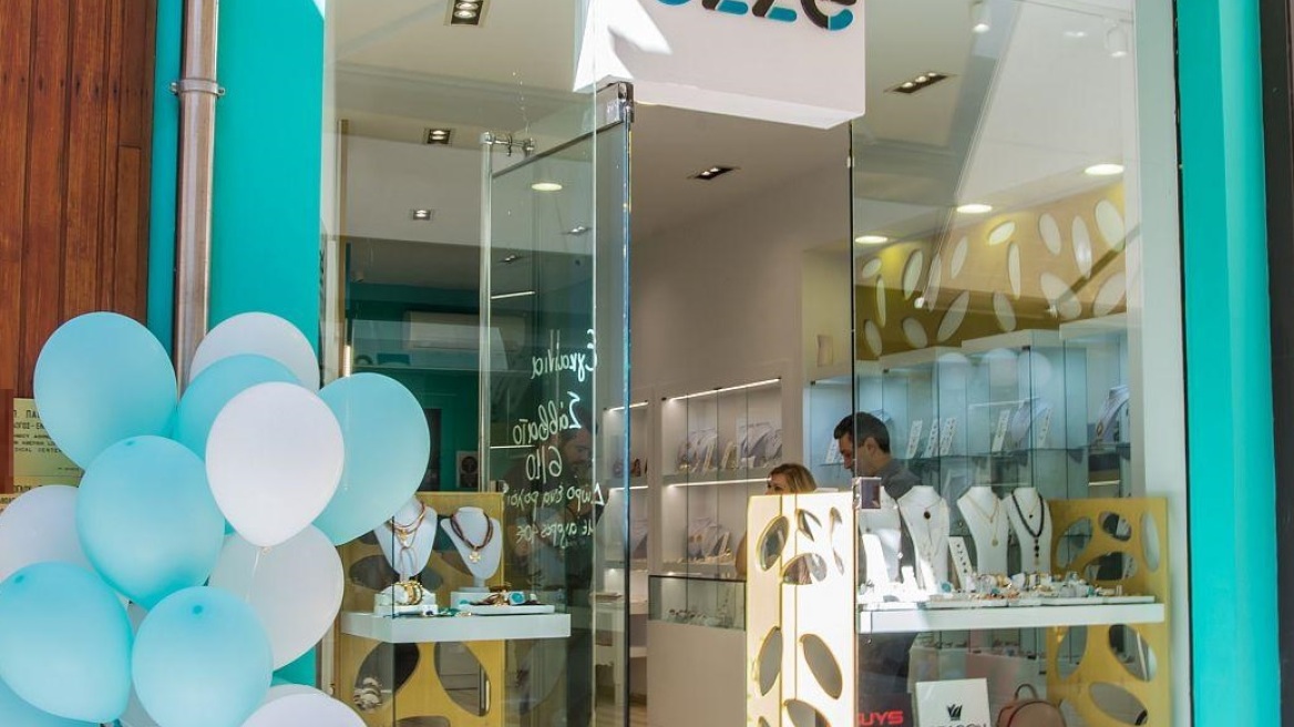 Λαμπερά εγκαίνια στο Χαλάνδρι: Tο Οzze υποδέχθηκε τους φίλους του