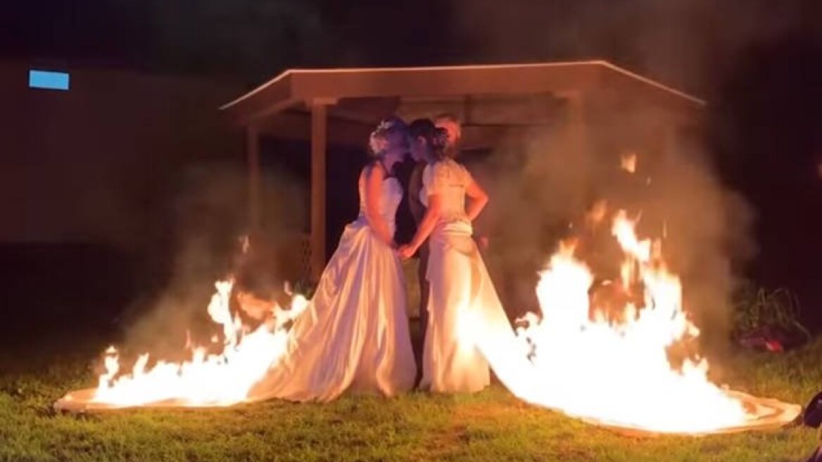 Βίντεο: Λεσβίες παντρεύτηκαν και το γιόρτασαν βάζοντας φωτιά στα νυφικά τους!