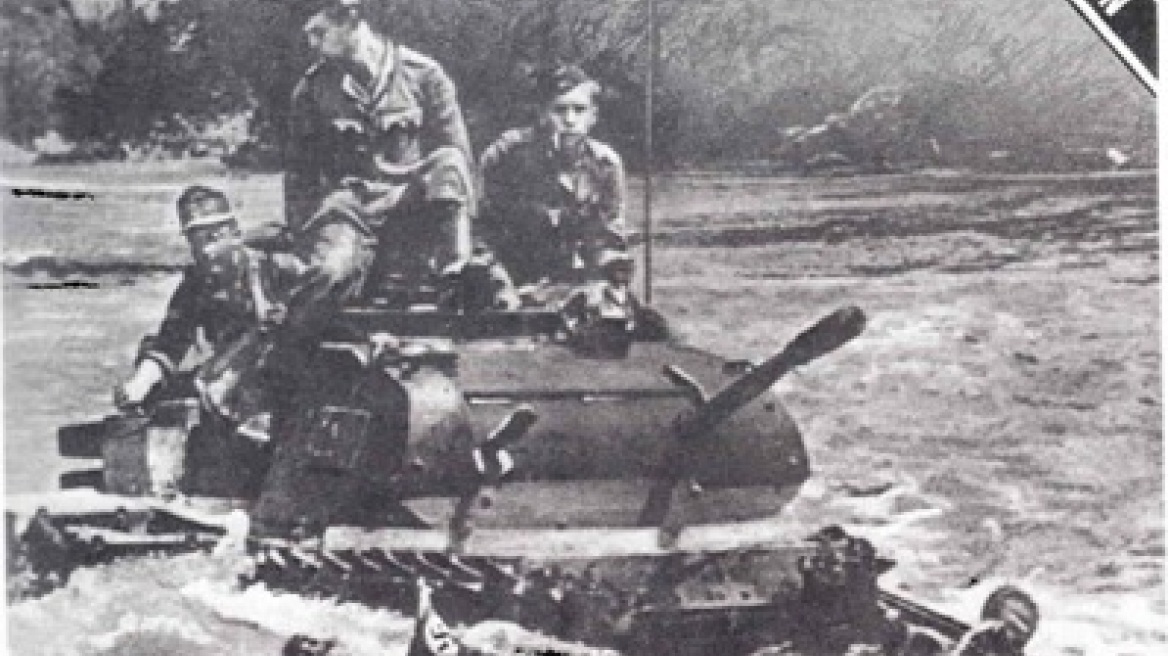 Σπάνιες φωτογραφίες: Όταν τα γερμανικά τανκς διέσχιζαν τον Πηνειό