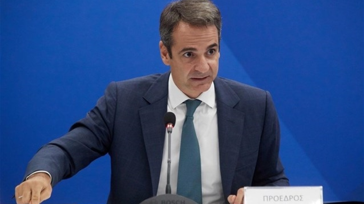 Μητσοτάκης: Ο κατήφορος  της ελληνικής οικονομίας συνεχίζεται