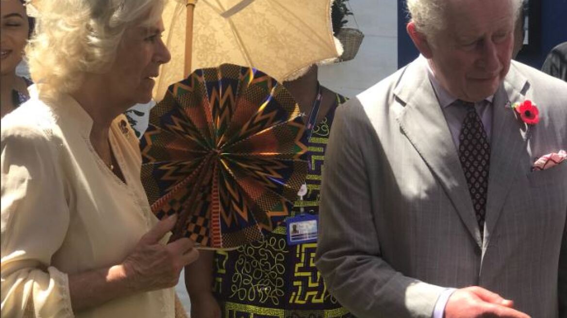 Ο πρίγκιπας Κάρολος χόρεψε παραδοσιακούς χορούς της Γκάνα