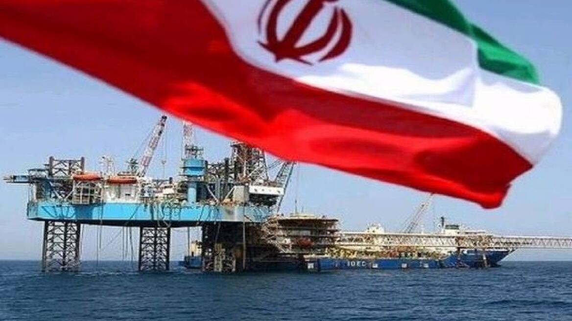 Ιράν: Δύο δισ. δολάρια απώλειες από πετρελαϊκά έσοδα