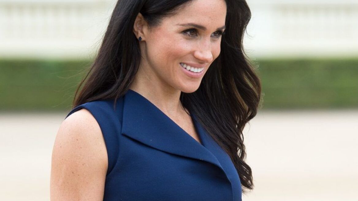 Γιατί η Μέγκαν Μαρκλ φοράει συνεχώς μπλε; 