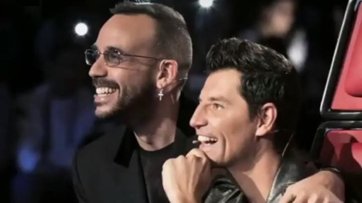 Voice: Για ποια πήρε αγκαλιά ο Μουζουράκης τον Σάκη