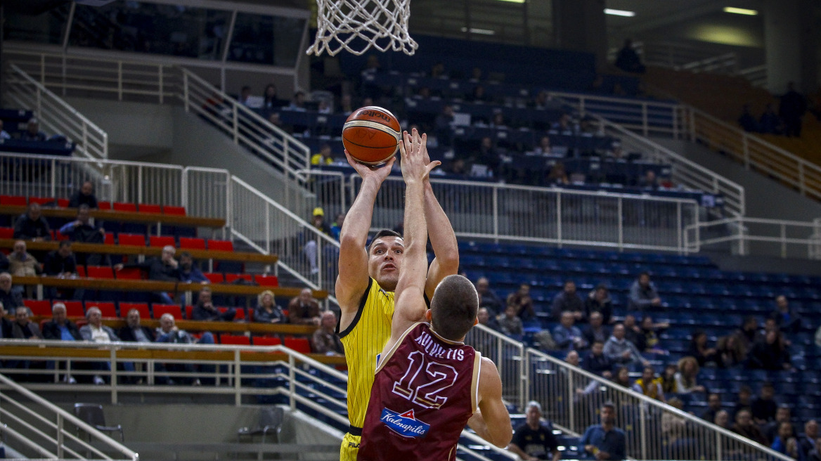 Basketball Champions League, ΑΕΚ-Λιετκαμπέλις 65-59: Με Air Χάντερ πετάει ψηλά!