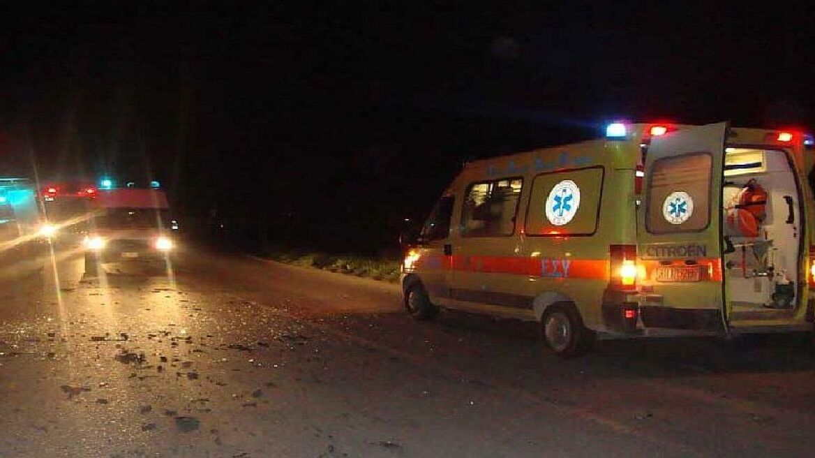 Βαν που μετέφερε 40 μετανάστες ανετράπη κοντά στην Ορεστιάδα