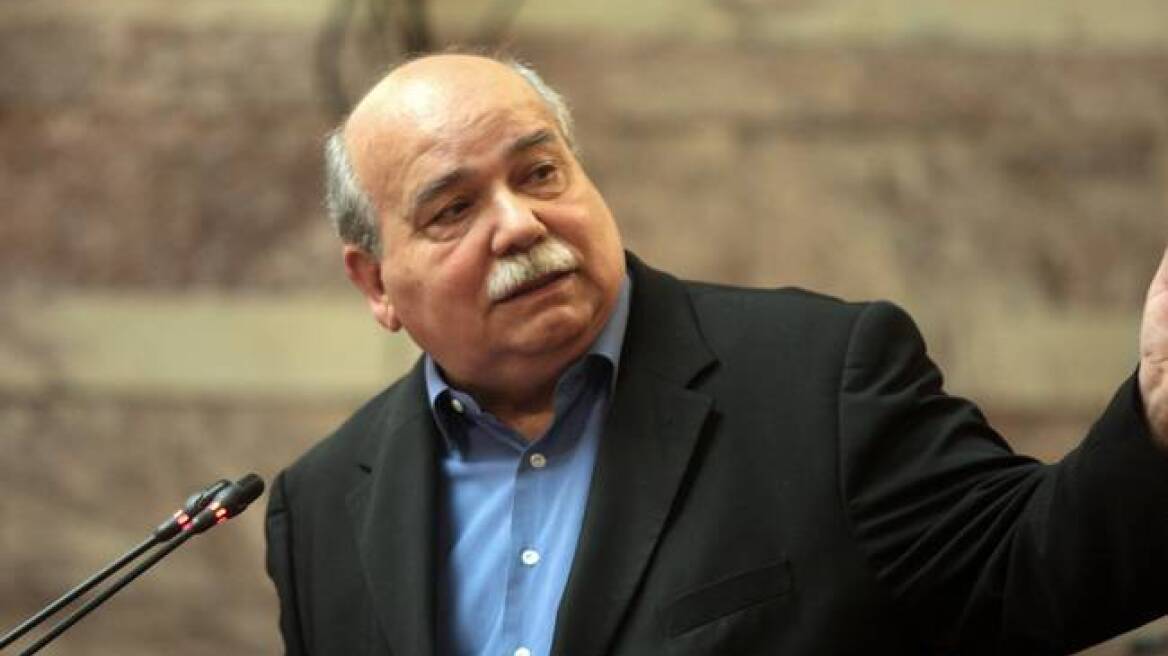 Βούτσης: «Απύθμενο θράσος από τη Χρυσή Αυγή η αποθέωση του δικτάτορα Γ. Παπαδόπουλου» 
