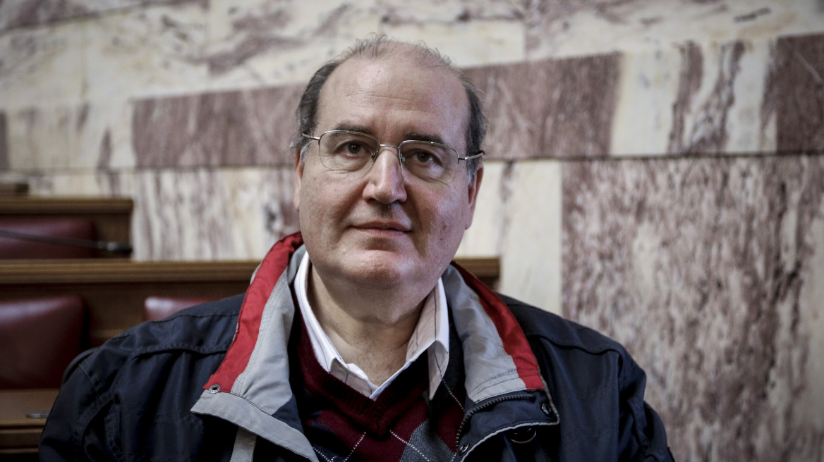 Φίλης: Δεν είμαι υπέρ της ποινικοποίησης της πολιτικής ζωής, αλλά ο Σημίτης έχει πολιτικές ευθύνες για τους υπερεξοπλισμούς