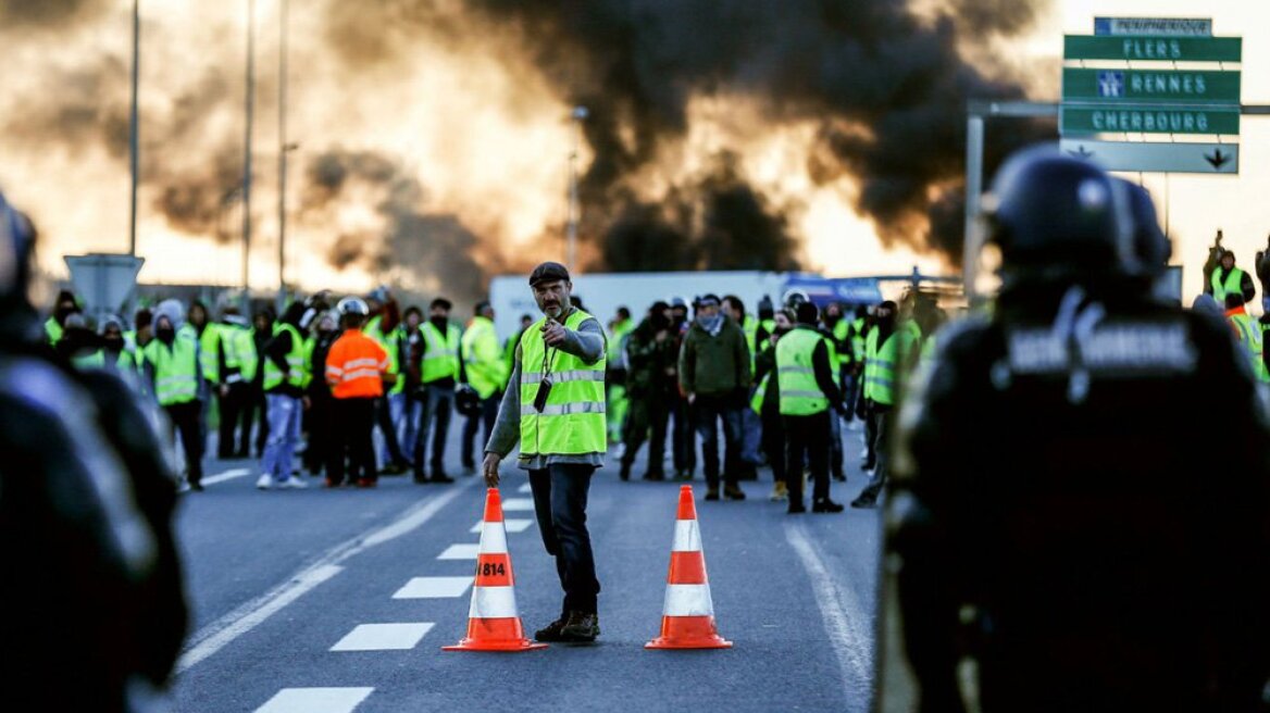Αιματηρές συγκρούσεις για τους φόρους στο diesel...