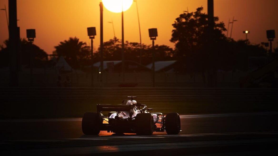 GP Άμπου Ντάμπι: Pole position για Hamilton!