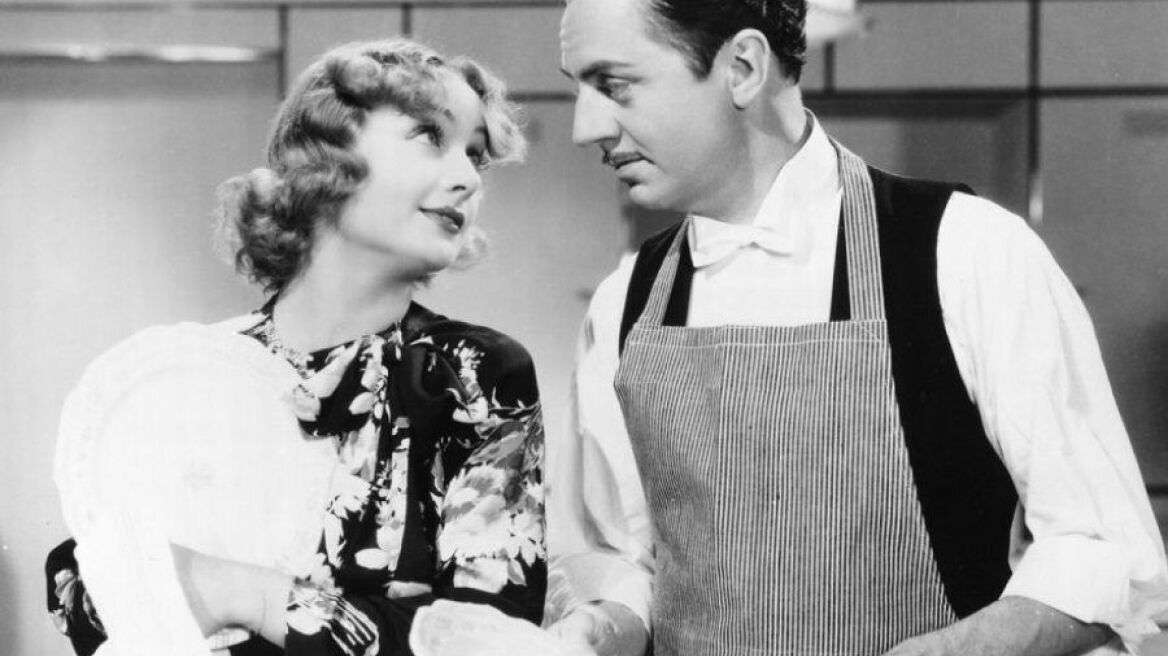 Ο Νίκος Οικονομόπουλος δεν πλένει πιάτα 