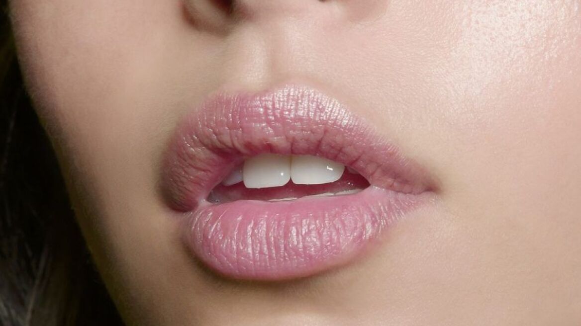 Ξοδεύοντας μόλις 7€, μπορείς να έχεις τα πιο απαλά χείλη