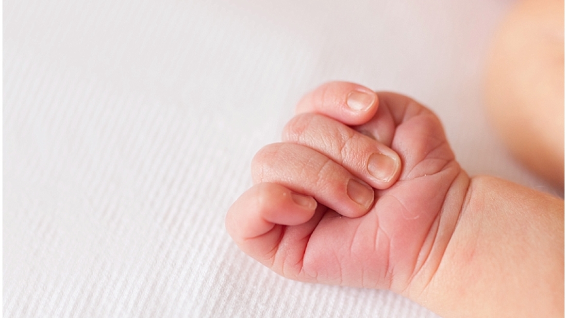 Αεροδιακομιδή ζωής για βρέφος τεσσάρων ημερών στο «Βενιζέλειο»