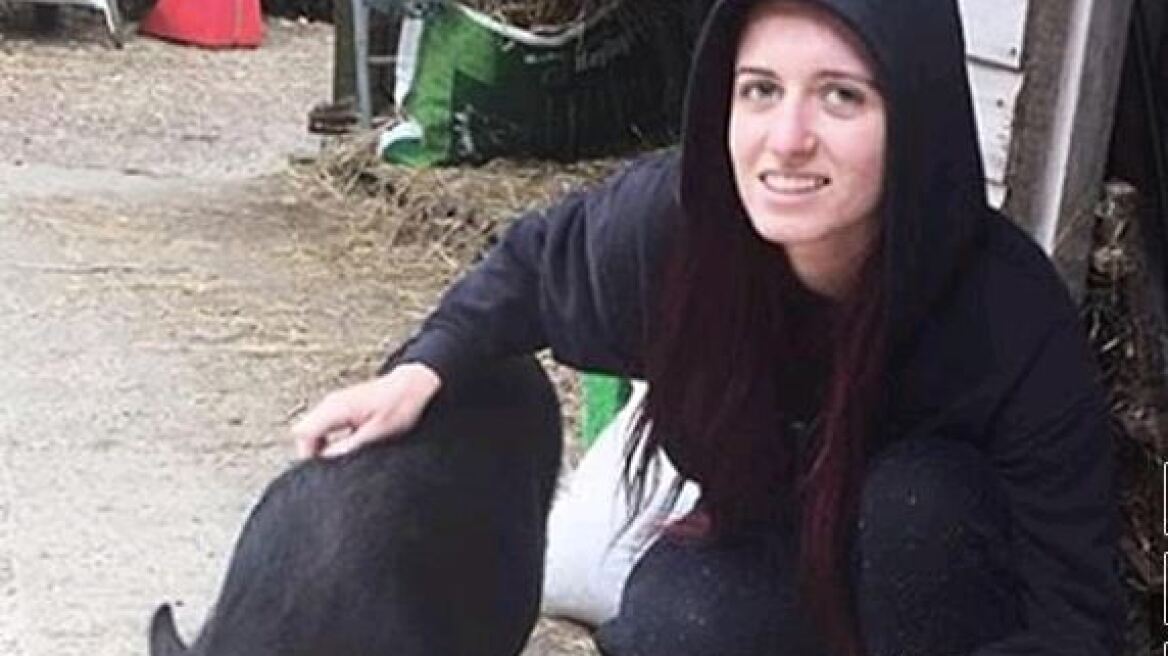 Βρετανία: Vegan ακτιβίστρια για τα δικαιώματα των ζώων... κόρη εκατομμυριούχου κρεατέμπορα