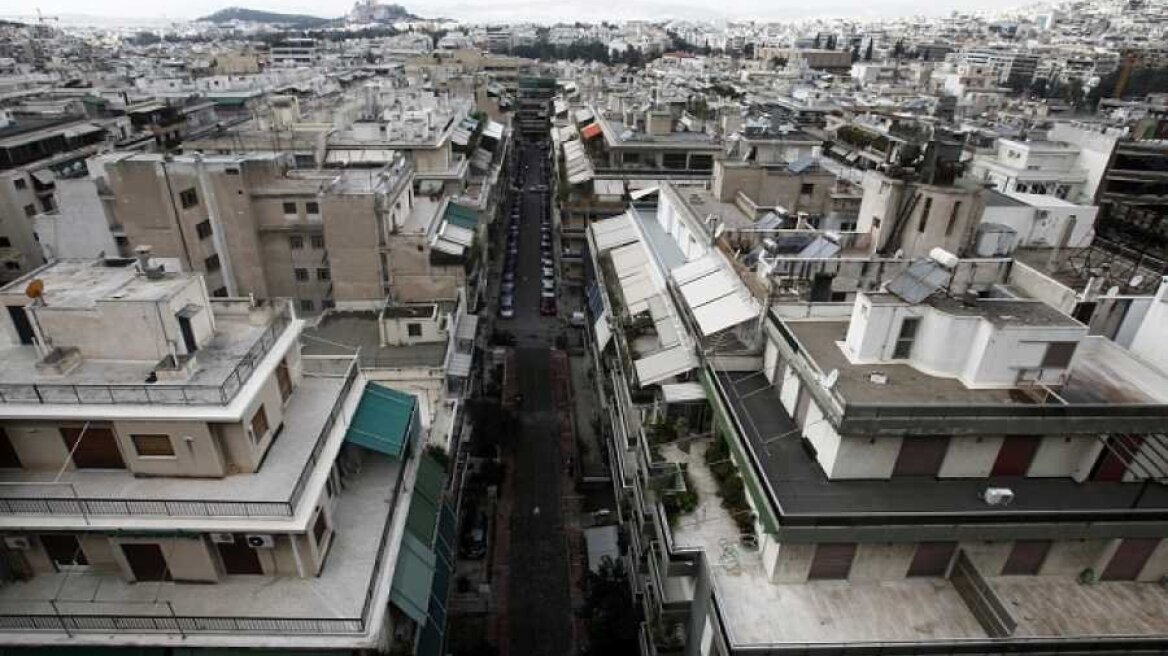 Ηλικίας άνω των 50 ετών ένα στα δύο σπίτια στην Ελλάδα