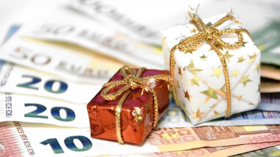 Έως αύριο το δώρο Χριστουγέννων – Υποχρεωτική αργία η 26η Δεκεμβρίου