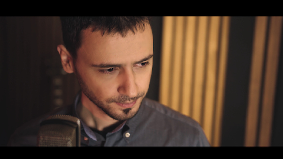 Λάμπρος Βασιλείου: Δυναμικό αλλά ευαίσθητο new entry στο «έντεχνο-λαϊκό»