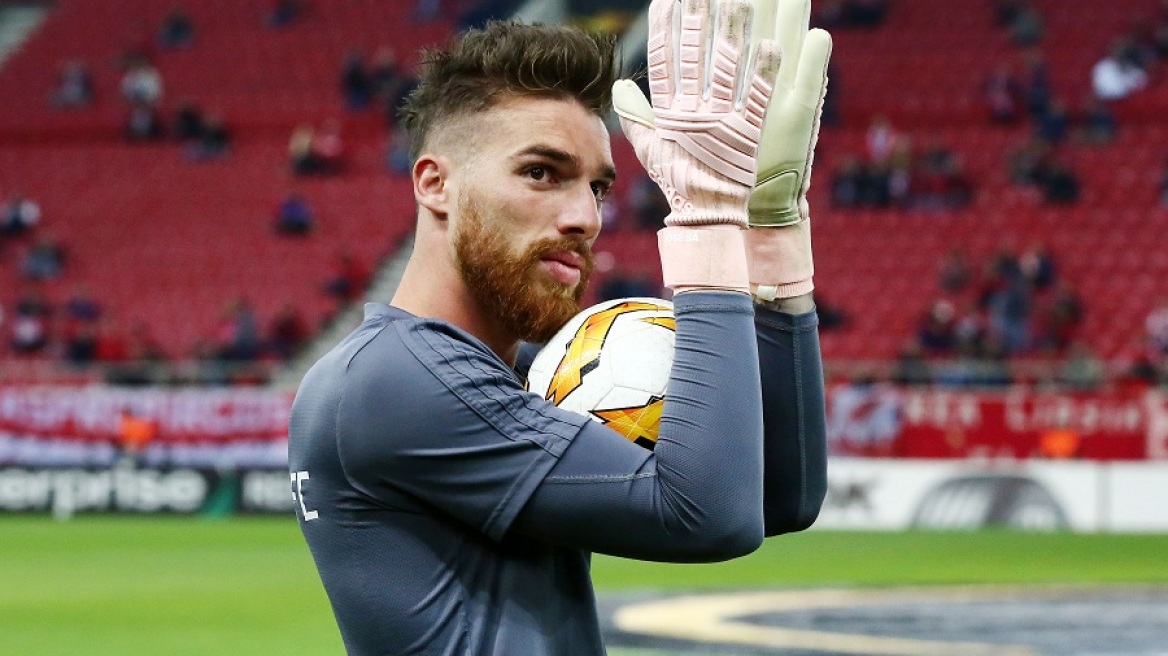 Ενεργοποιεί την οψιόν για τον Σα ο Ολυμπιακός