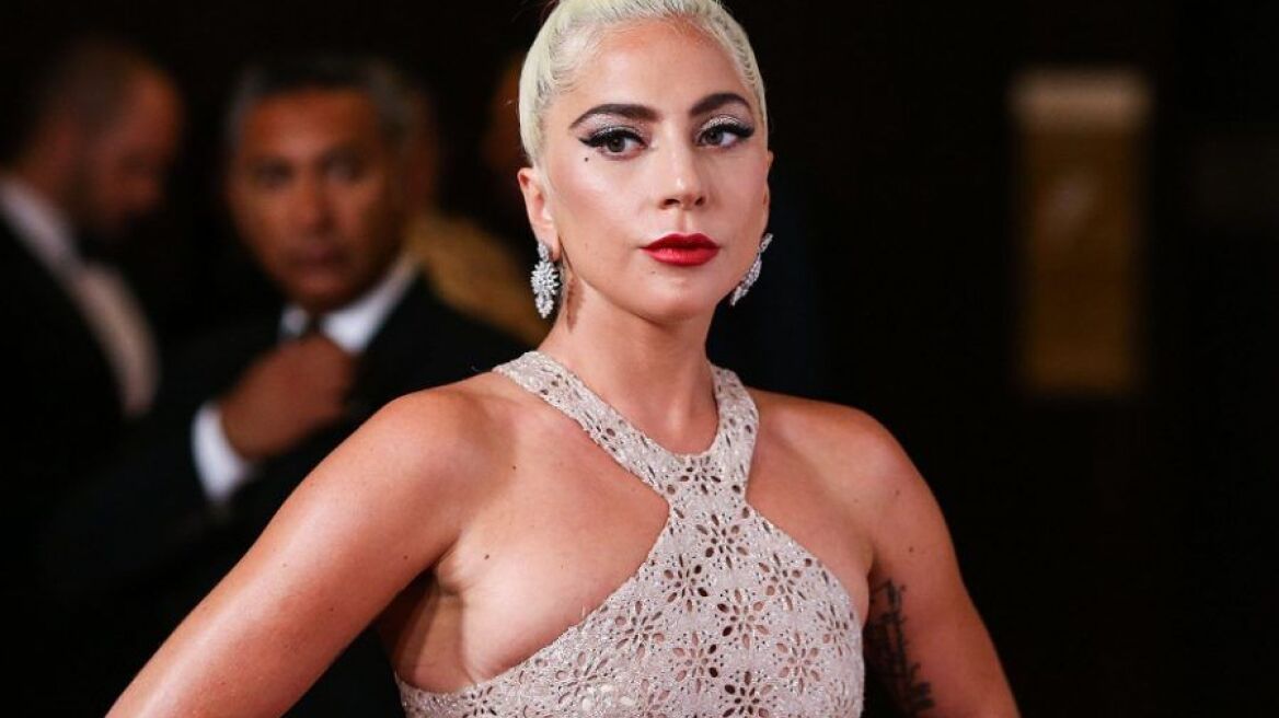 H  Lady Gaga σε νέες ακρότητες